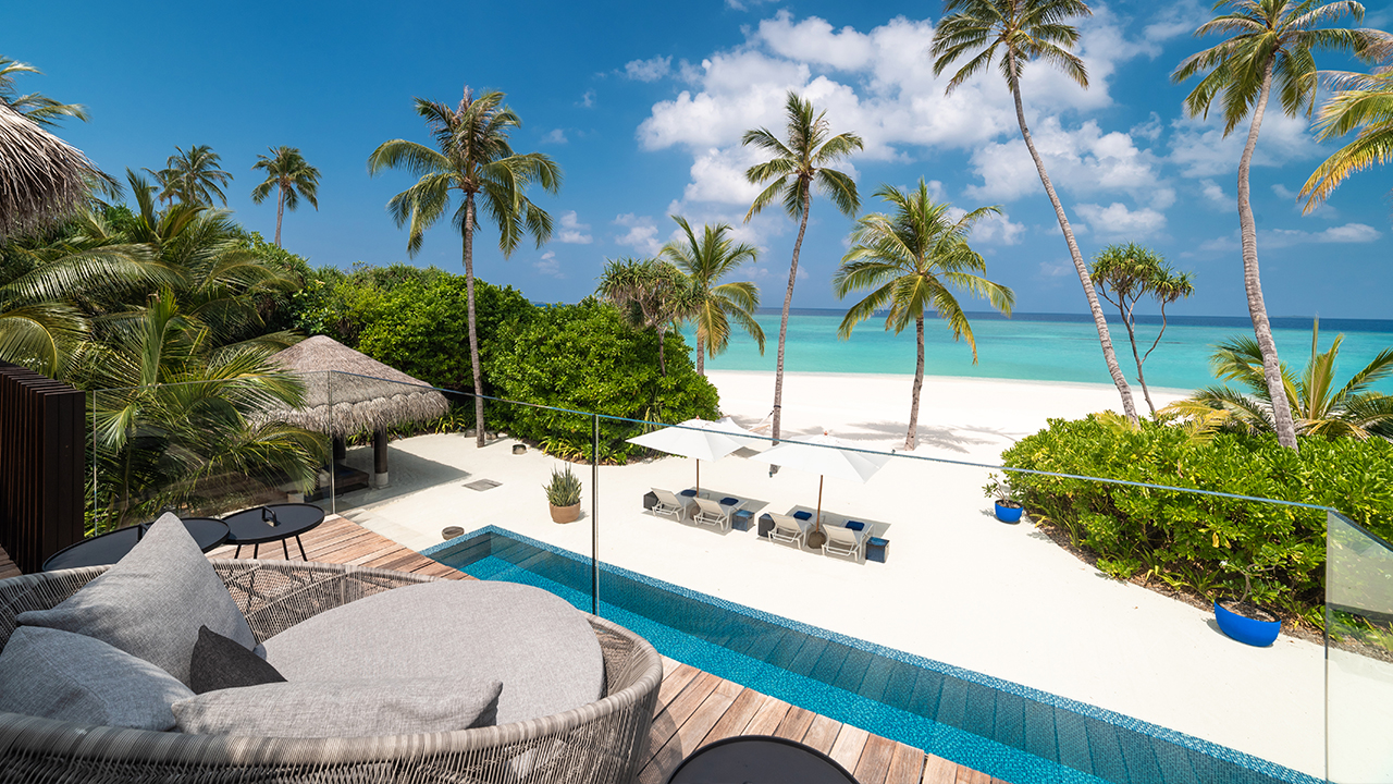Best Maldives Honeymoon Resorts For Lovebirds